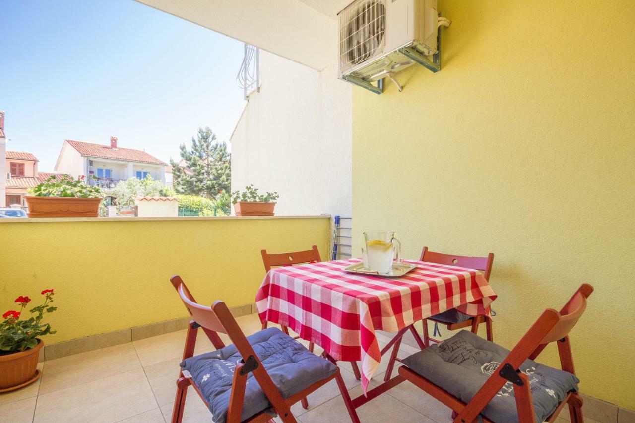Apartmani Prodan 2 Fazana Luaran gambar