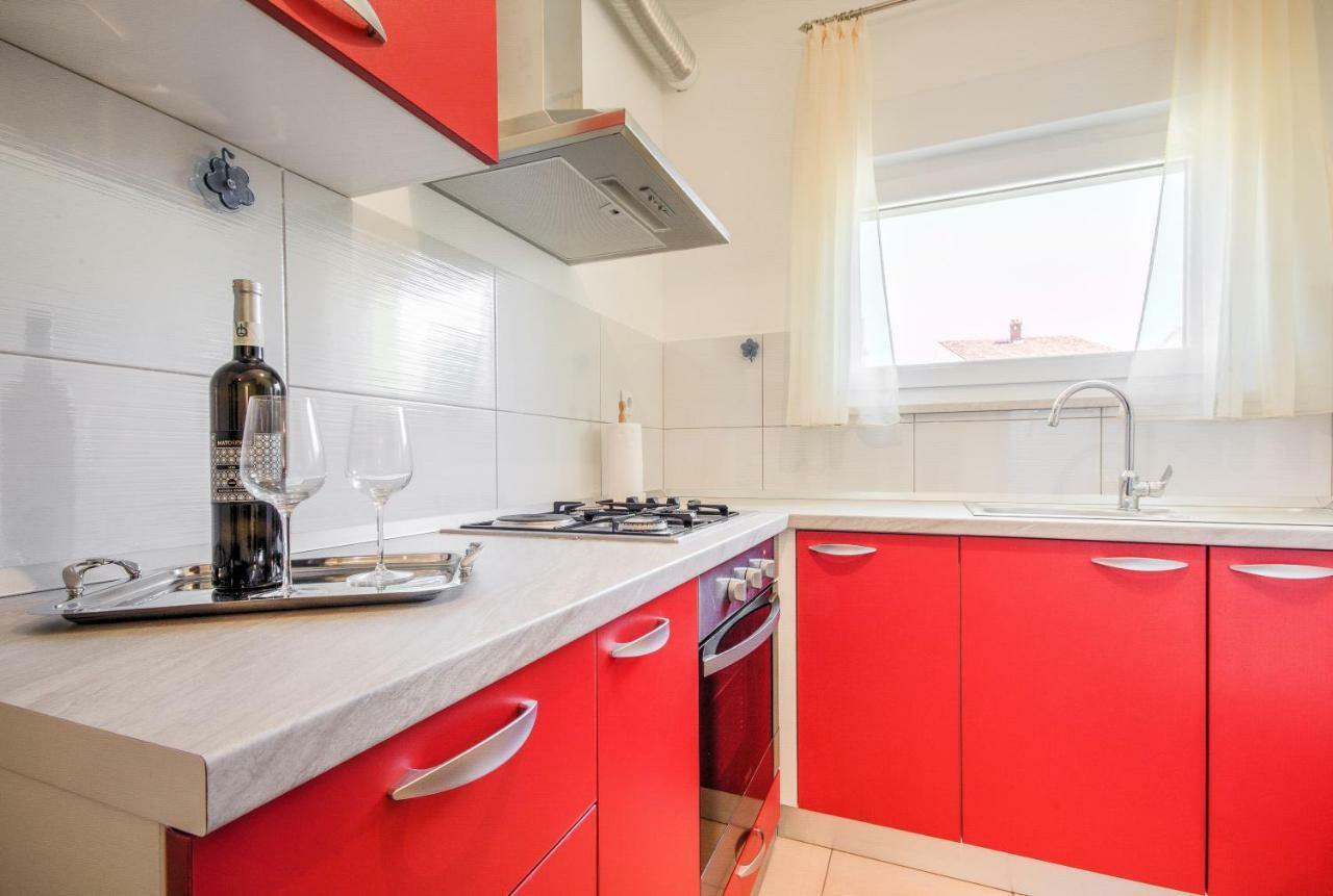 Apartmani Prodan 2 Fazana Luaran gambar