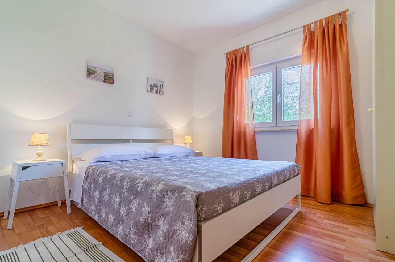 Apartmani Prodan 2 Fazana Luaran gambar