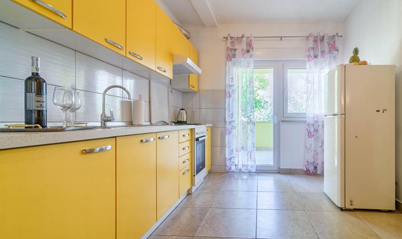 Apartmani Prodan 2 Fazana Luaran gambar